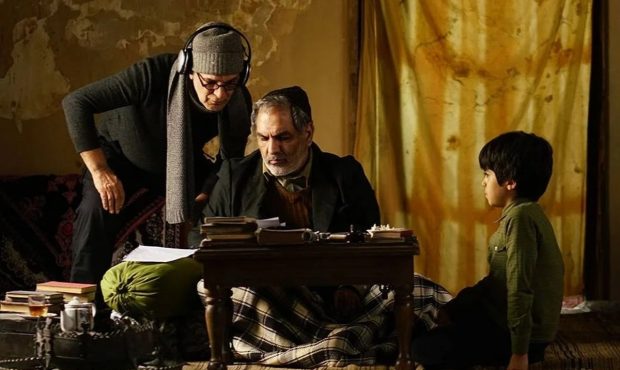 نمایش فیلمهای محمود کلاری و حسین قناعت در جشنواره کودک و نوجوان نمایش فیلمهای محمود کلاری و حسین قناعت در جشنواره کودک و نوجوان