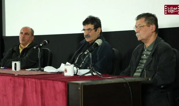 «جشن سده» یک سند ارزشمند است «جشن سده» یک سند ارزشمند است