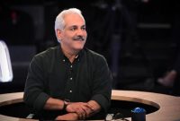 مهران مدیری همراه با علی زندوکیلی تیتراژ برنامه یلدایی شبکه ۳ را خواند