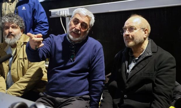 بازدید قالیباف از پشت صحنه سریالهای «سلمان فارسی» و «موسی کلیمالله» بازدید قالیباف از پشت صحنه سریالهای «سلمان فارسی» و «موسی کلیمالله»