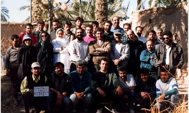 انتشار عکسی قدیمی از پشت صحنه «برج مینو» ابراهیم حاتمیکیا انتشار عکسی قدیمی از پشت صحنه «برج مینو» ابراهیم حاتمیکیا