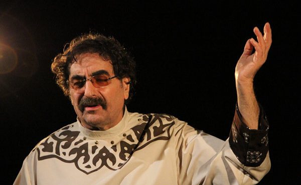 حواشی ورود شهرام ناظری به برج آزادی و درخواست توقف تصویربرداری/ نشان «خواجوی کرمانی» را بعداً دریافت خواهم کرد