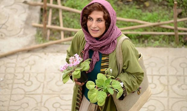 فاطمه معتمد‌آریا راهی آمریکا شد