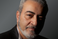 خواننده معروف لس آنجلسی صدایش را از دست داد