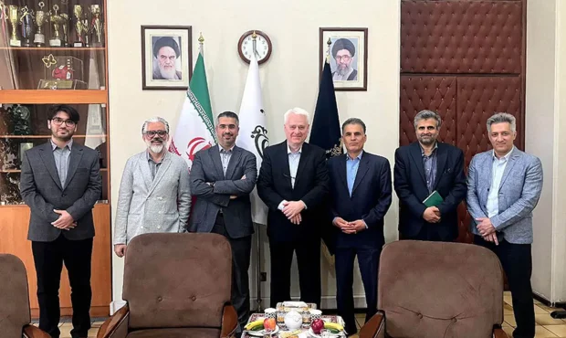 سینمای ایران و کرواسی در مسیر تعامل؛ گفت‌وگوی رئیس‌جمهور اسبق کرواسی با مدیرعامل فارابی