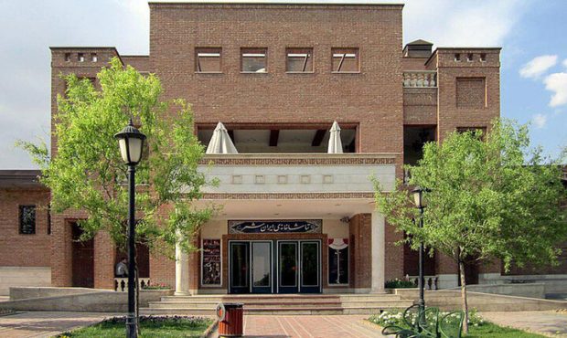 نمایشهای تماشاخانه ایرانشهر نیمبها شد نمایشهای تماشاخانه ایرانشهر نیمبها شد