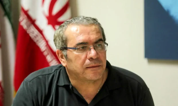 وداع هنرمندان با امیر سمواتی در قطعه هنرمندان بهشت زهرا