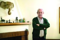 حسن ریاحی در بیمارستان بستری شد