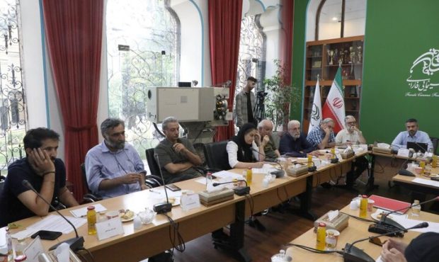 بنیاد فارابی میزبان جلسه پیچینگ فیلمنامه‌های مرتبط با دفاع مقدس