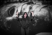 مونا فرجاد با نمایش «بازیهای شبانه» روی صحنه میآید مونا فرجاد با نمایش «بازیهای شبانه» روی صحنه میآید