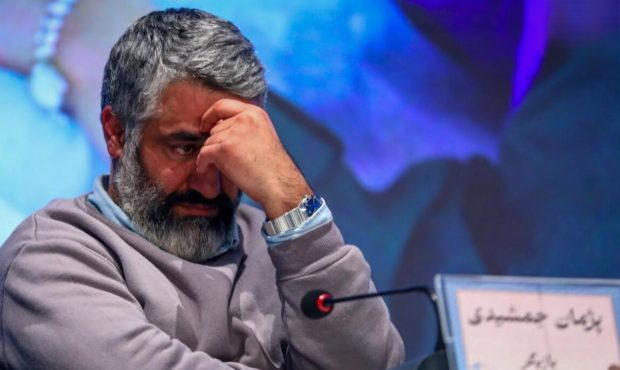 پژمان جمشیدی و آزمون بزرگ رسانهها؛  وقتی آب گلآلود، طعمهی تیترهای جنجالی میشود! پژمان جمشیدی و آزمون بزرگ رسانهها؛  وقتی آب گلآلود، طعمهی تیترهای جنجالی میشود!