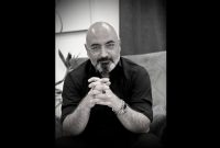 نمایش «افسانه پرِ طلایی» در تالار هنر اجرا میشود نمایش «افسانه پرِ طلایی» در تالار هنر اجرا میشود