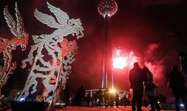 برنامه نمایش برج میلاد در روزهای هفدهم و هجدهم بهمن