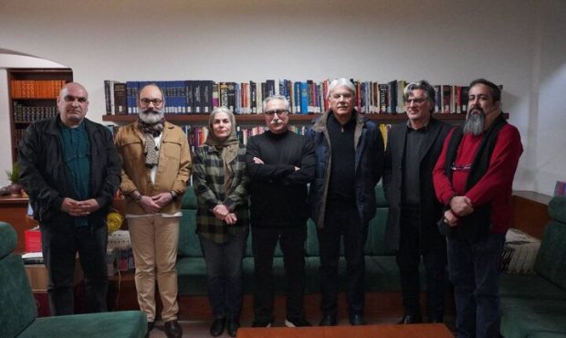 ۱۴۵ کتاب به داوری جایزه سال سینمای ایران رسید